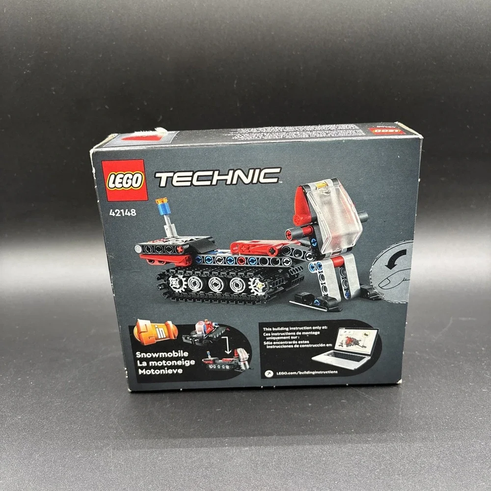 LEGO TECHNIC 42148 Set 2 in 1 Snow Groomer Sealed Retired